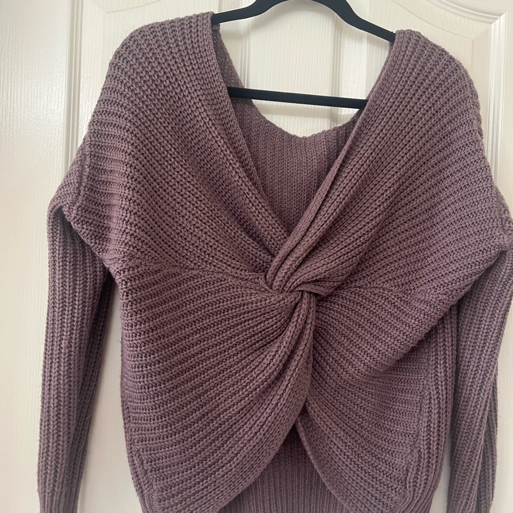 Twist Front Knit Sweater - Purple